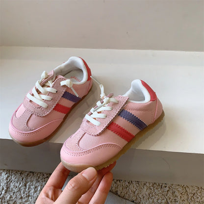 Scarpine Sprint rosa per primi passi con velcro, tomaia in canvas/microfibra e suola TPE antiscivolo.