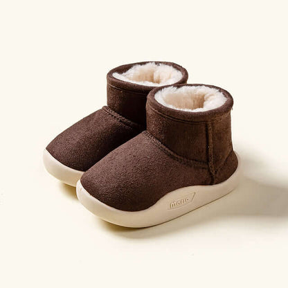 Stivaletti invernali Snow Boots marrone scuro con interno caldo e suola TPE antiscivolo, vista 3/4.